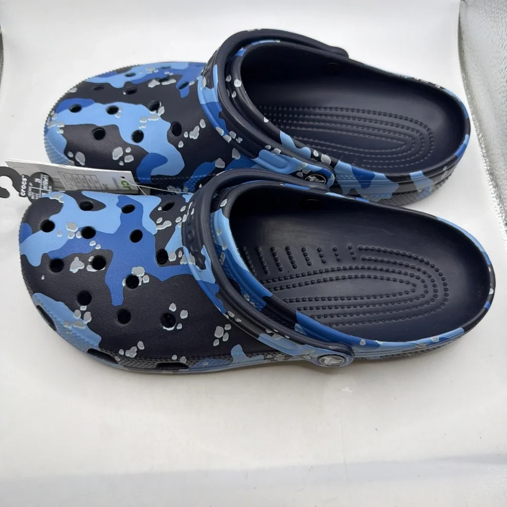 Crocs Navy Blue Camo Camouflage clogs sandals shoes Men's Size 11. New